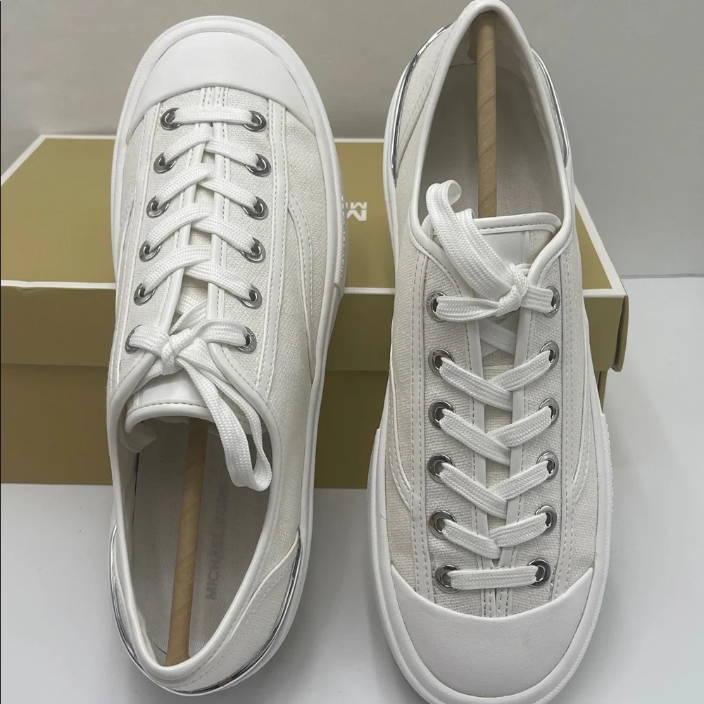 Michael KORS JUDE LACE UP
SMALL WEAVE CANVAS
43S5JUFS2D Sneakers - Picture 12 of 16